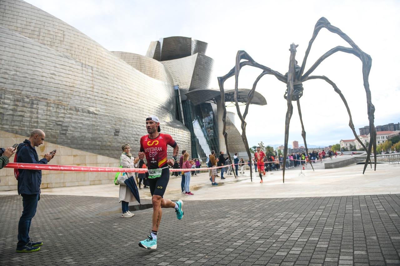 Imano Ayestrán campeón de Europa de Triatlón en su categoría de edad